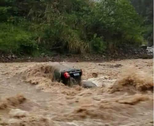 爆料四川山洪案件视频,现场惊心动魄！视频曝光惊人一幕